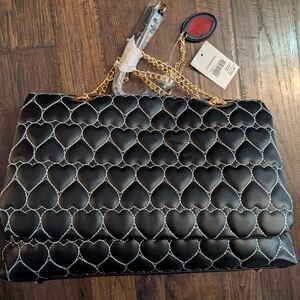 Cato Black Heart Quilted Shoulder Bag